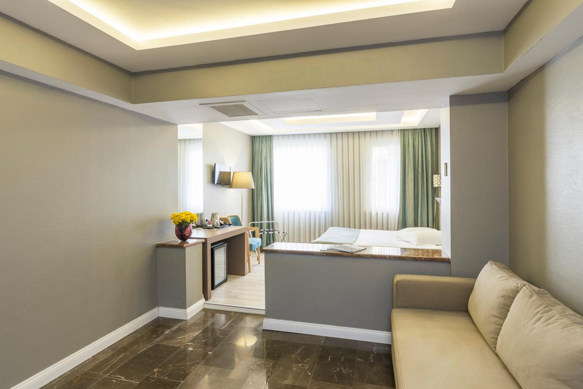 Semsan Hotel Istanbul Exterior photo