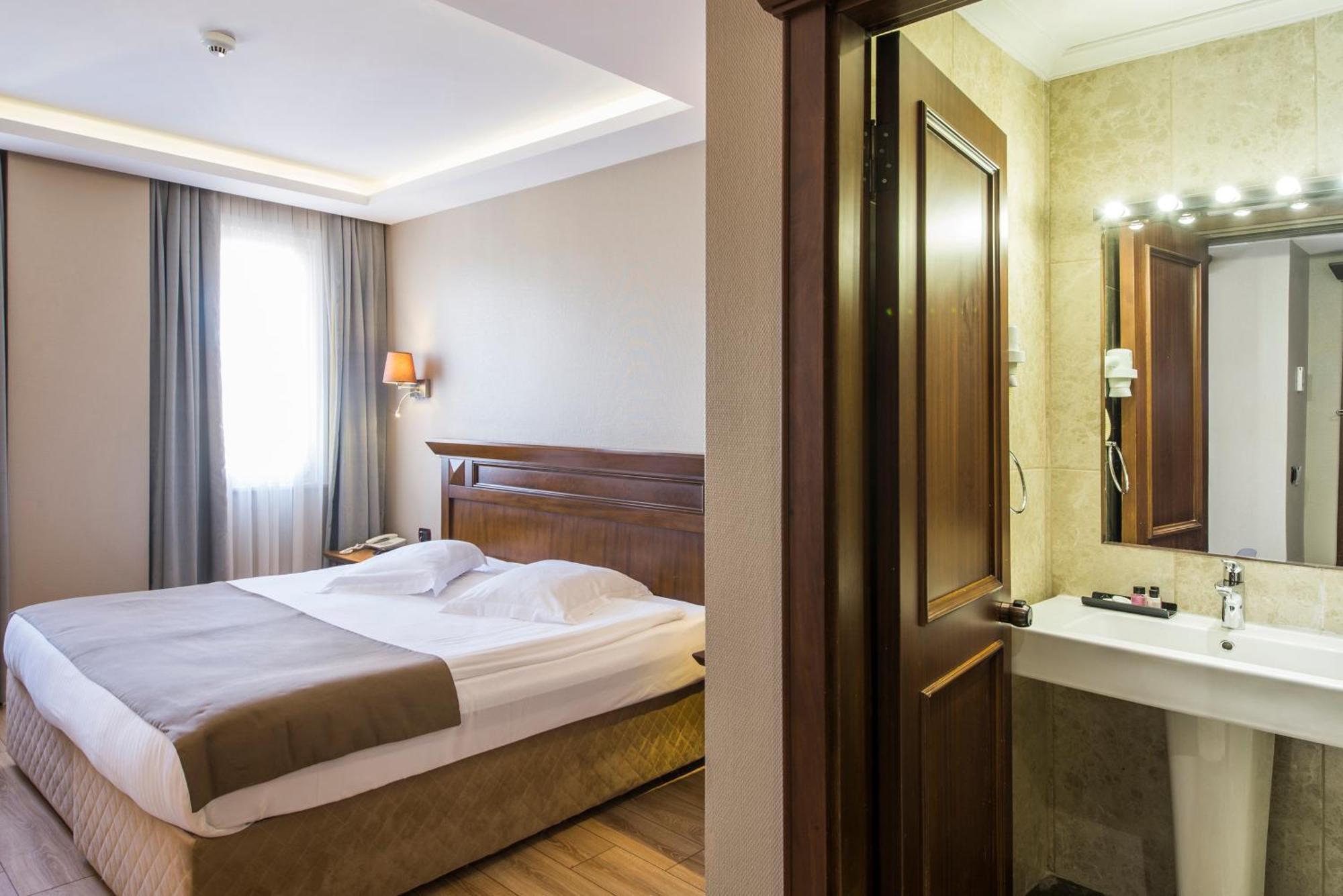 Semsan Hotel Istanbul Exterior photo
